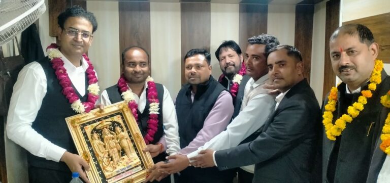 WhatsApp Image 2025-12-01 at 18.28.13